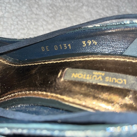 Authentic Louis Vuitton Wedge Sandals 9.5 - Picture 8 of 10